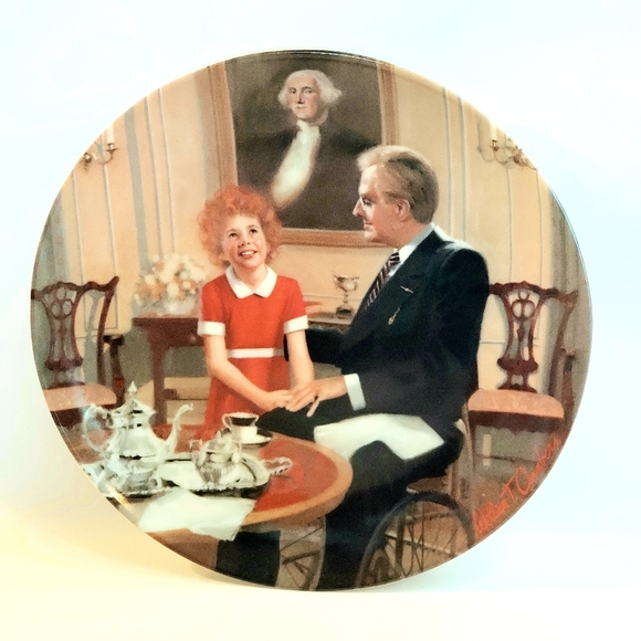 Vintage Collectors Plates - Picture 8 of 13